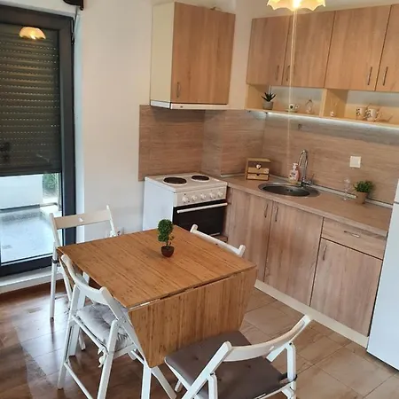 Idea Lux Sofia