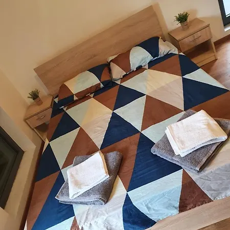 Apartment Idea Lux