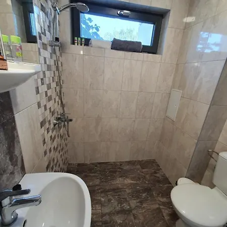 Idea Lux *